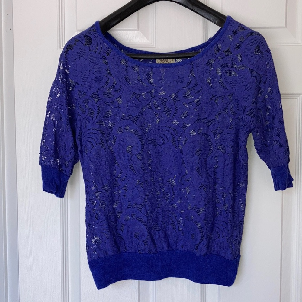 Violet/Indigo Lace 3/4 sleeve Top
